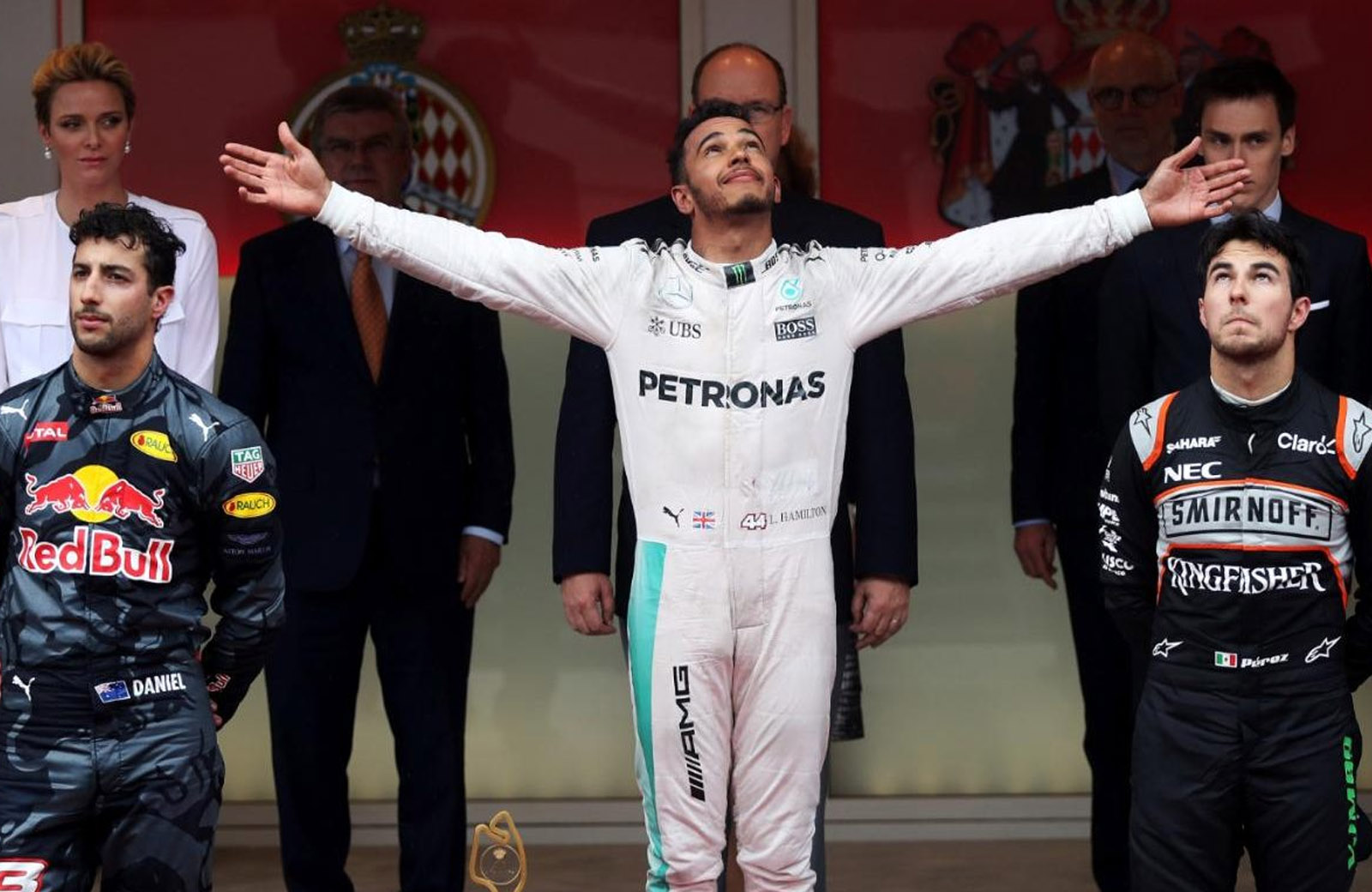 A fé de Lewis Hamilton